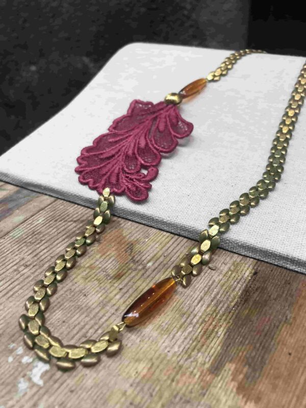 Collar Barroco Magenta
