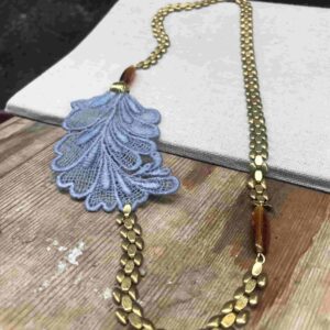 Collar Barroco Malva