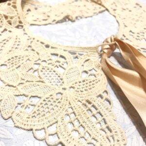 Cuello Olivia Marfil