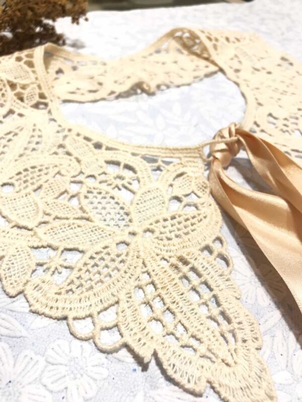 Cuello Olivia Marfil