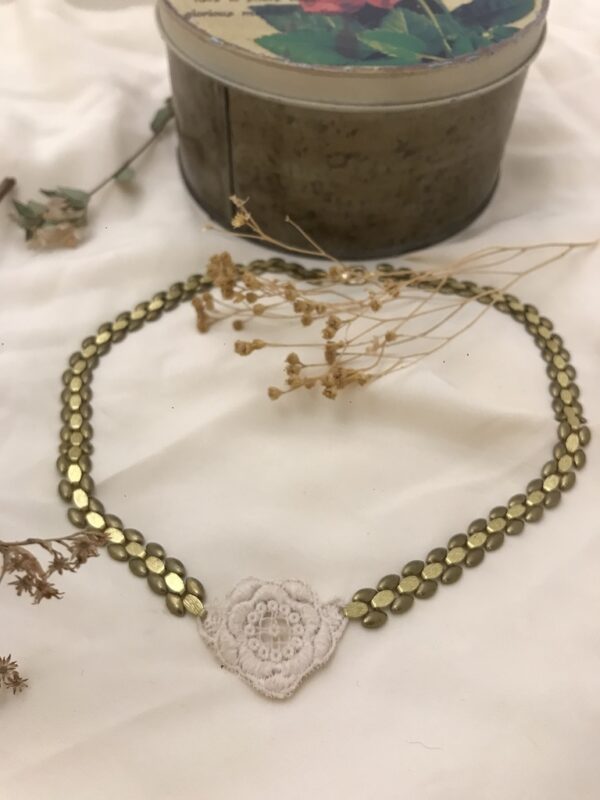 GARGANTILLA VINTAGE CROCHET